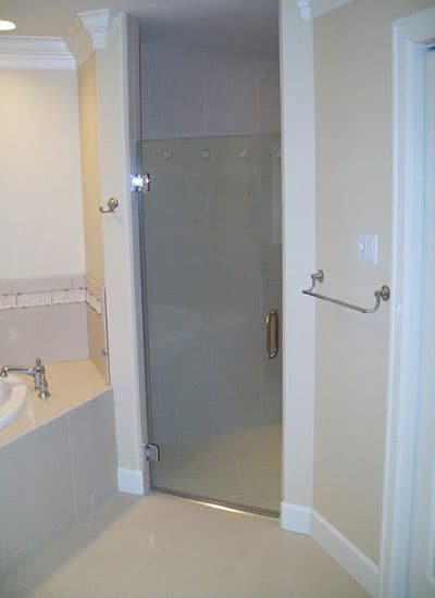 Frameless Single Shower Door