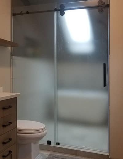 Barn door style shower door
